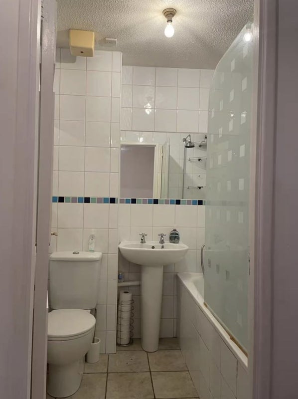 Room Friars Avenue in Greater London