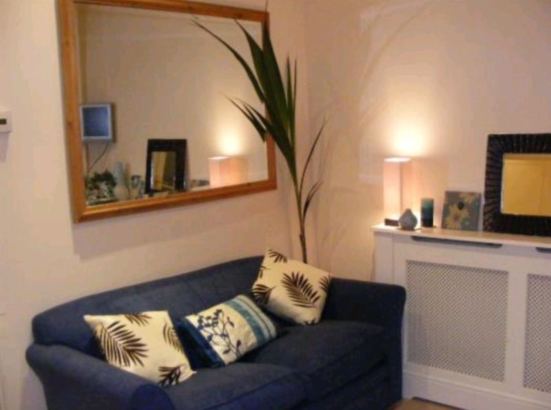 Flat Northdown Street in Greater London