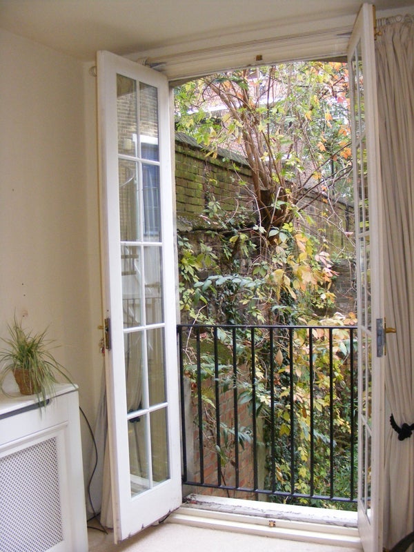 Flat Northdown Street in Greater London