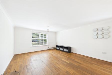 Flat Sherborne Place in Basingstoke and Deane
