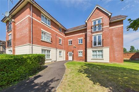 Flat Sherborne Place in Basingstoke and Deane