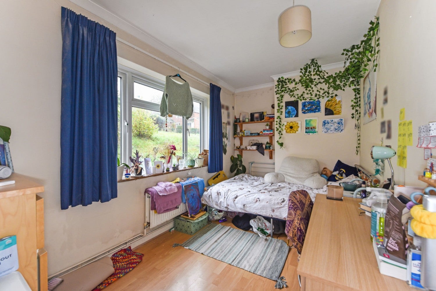Room Fox Lane in Winchester