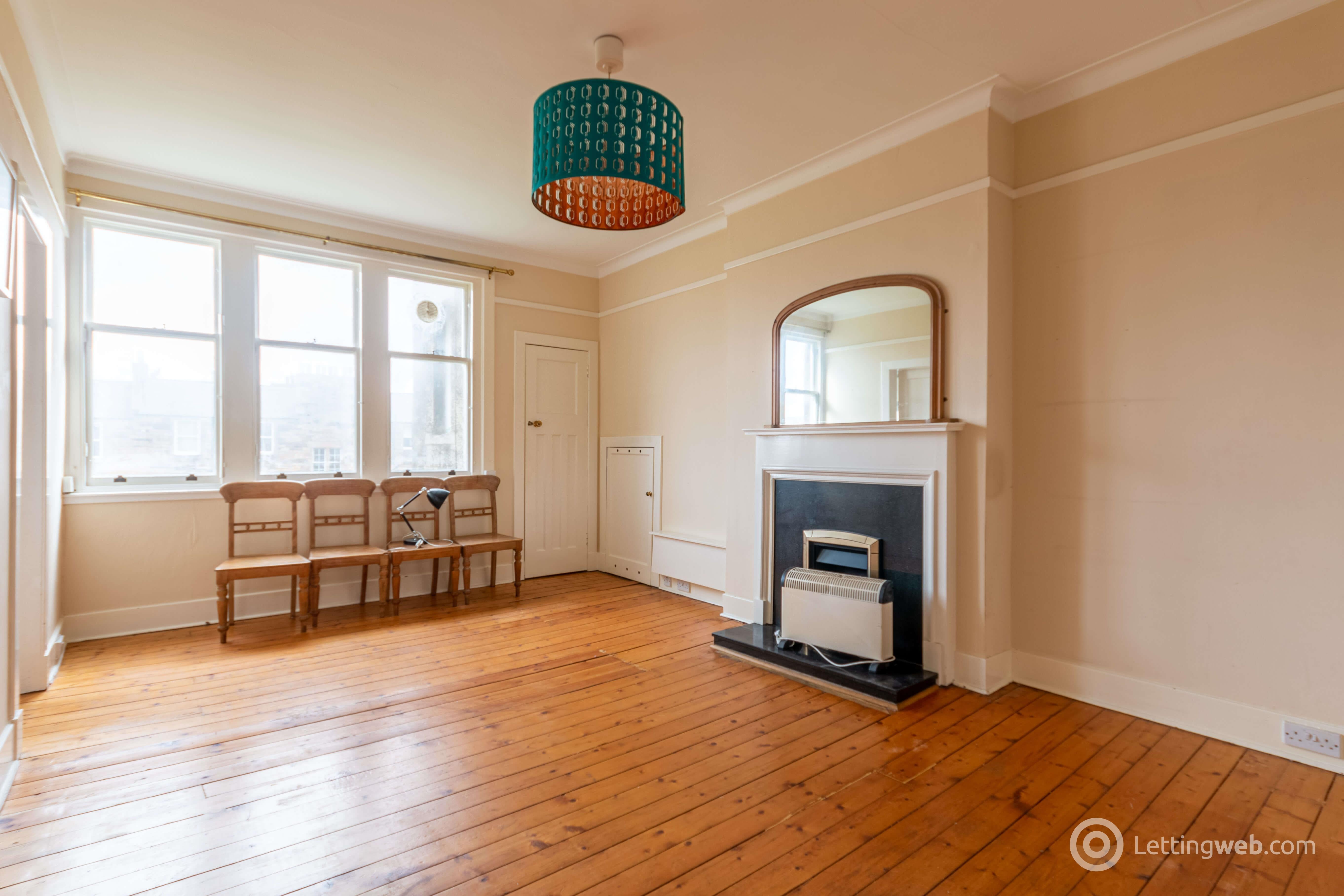 Flat Learmonth Grove in City of Edinburgh