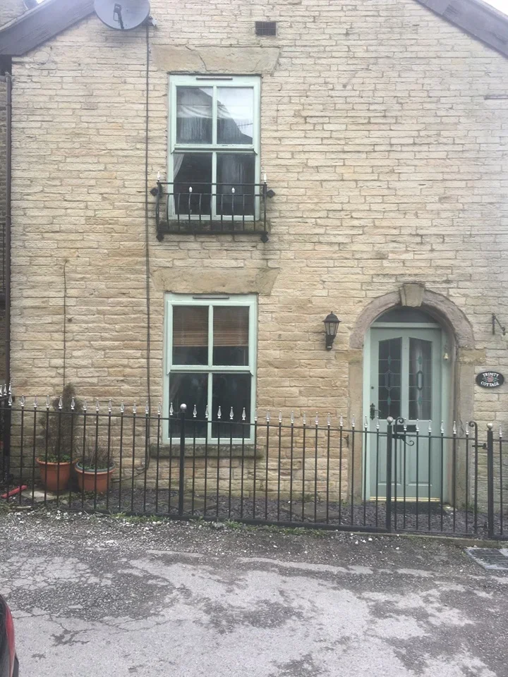 House Buxton Road in High Peak