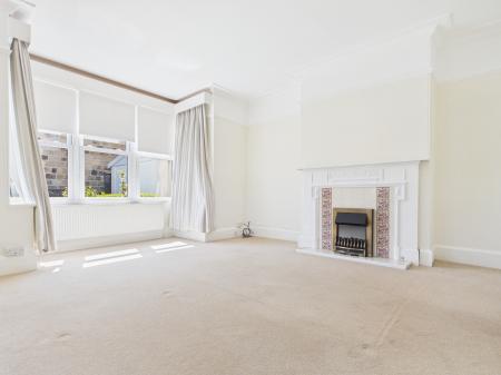 Flat Tewit Well Road in Harrogate