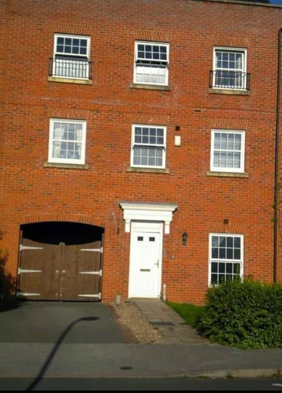 Room St Peters Way in Stratford-on-Avon