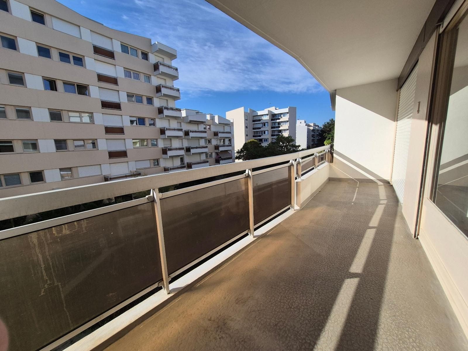 Appartement Avenue Winston Churchill à Angers