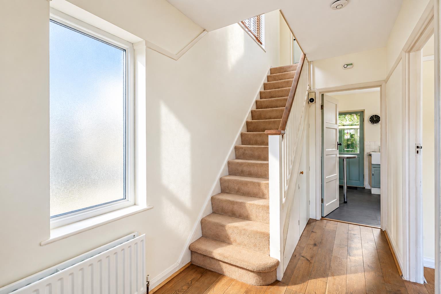 House Wolsey Close in Greater London