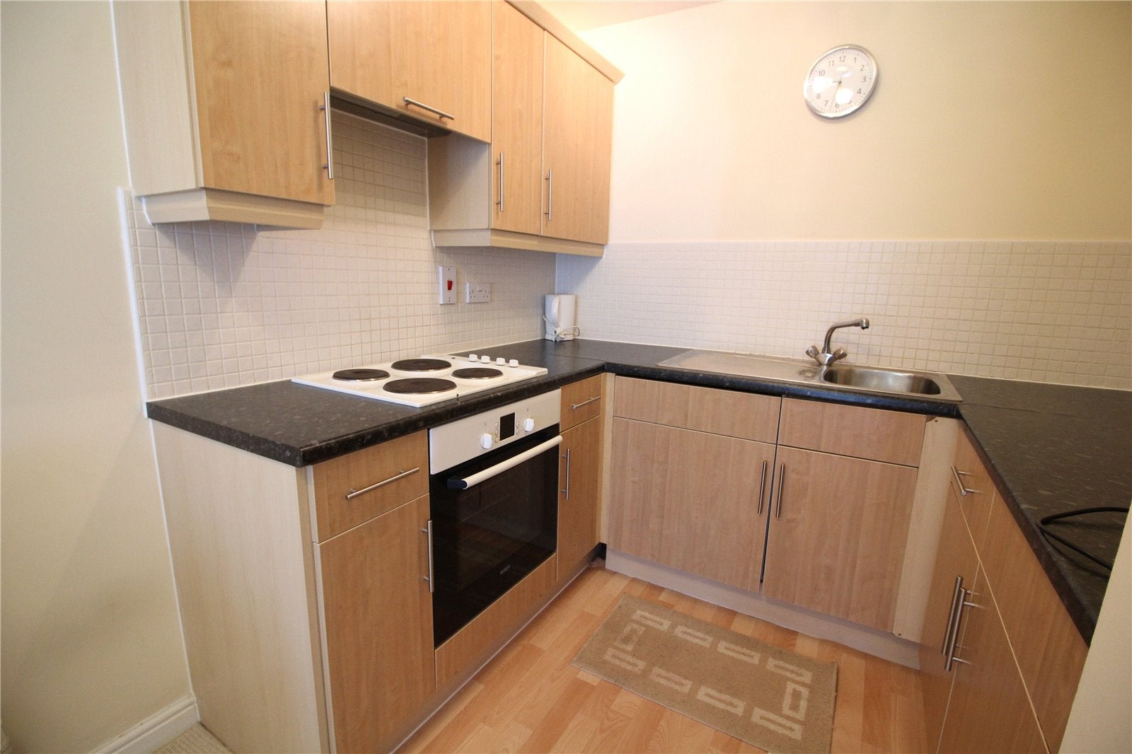 Flat Caversham Road in Reading