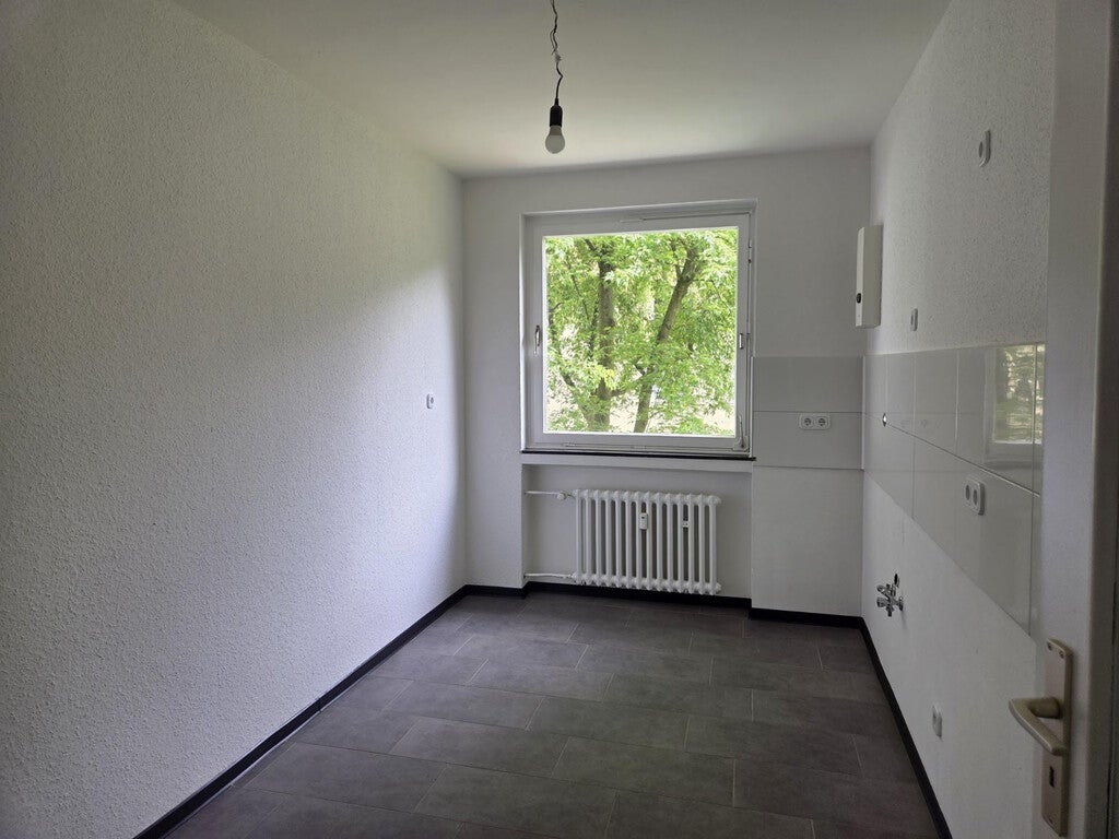 Zimmer Andreas-Hofer-Straße in Duisburg