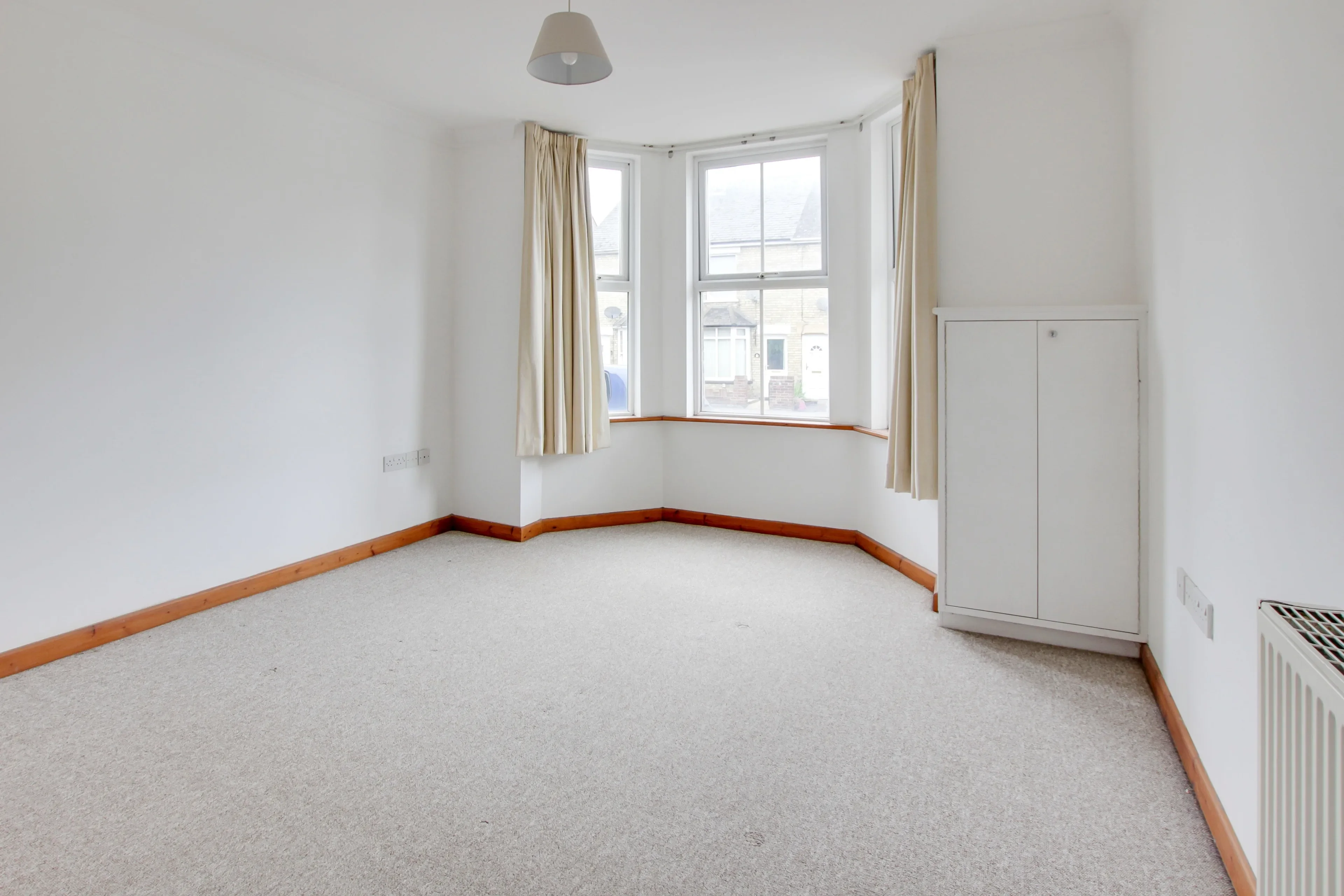 Flat Cambridge Street in Huntingdonshire