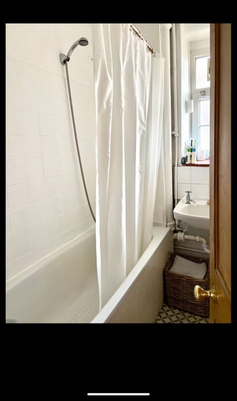 Room Pardoner Street in Greater London