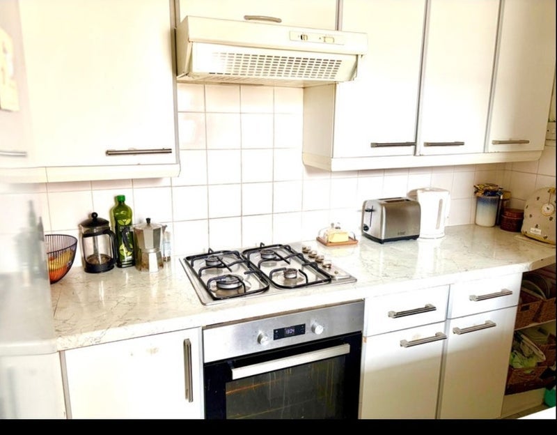 Room Pardoner Street in Greater London