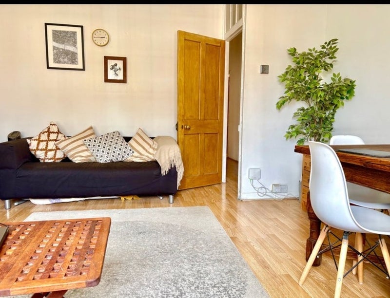 Room Pardoner Street in Greater London