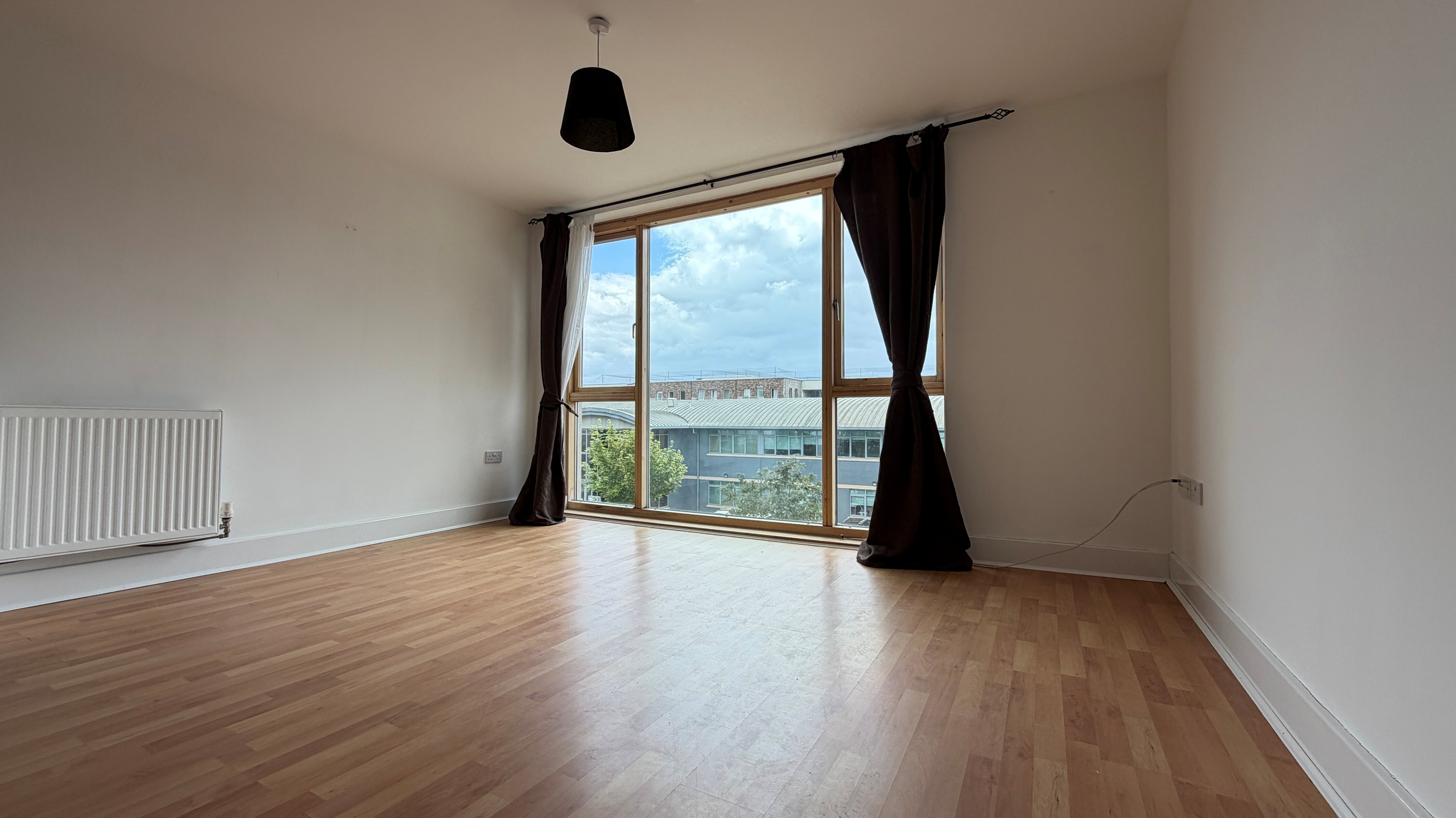 Flat Martingale Way in Bristol