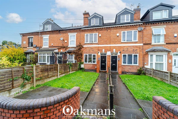 House Rose Cottages in Birmingham
