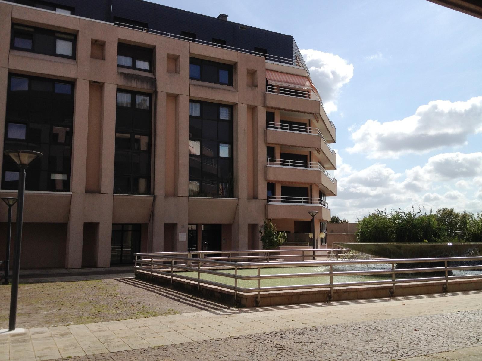 Flat Place de l'Europe in Orléans