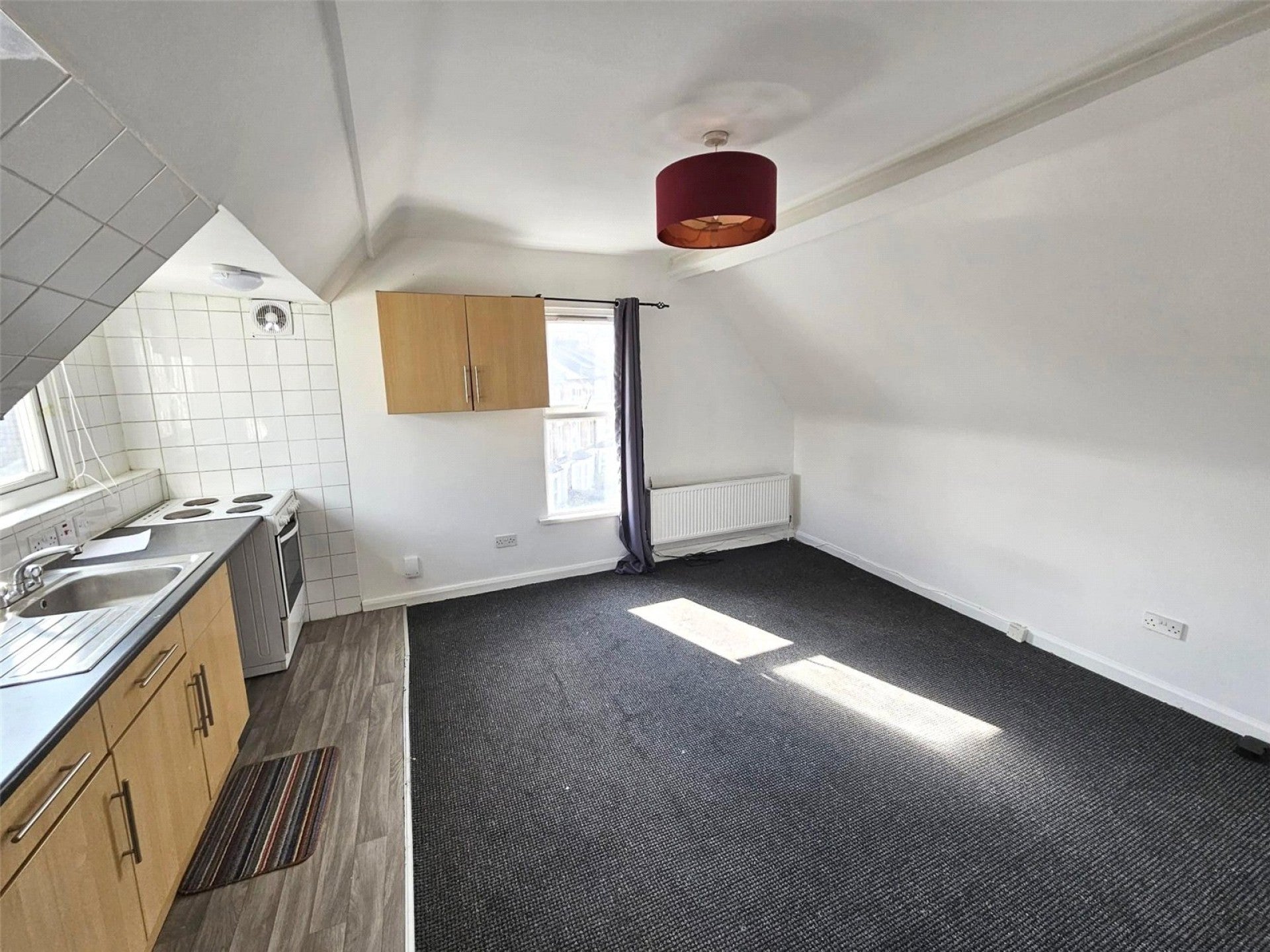 Flat St Mark's Rise in Greater London