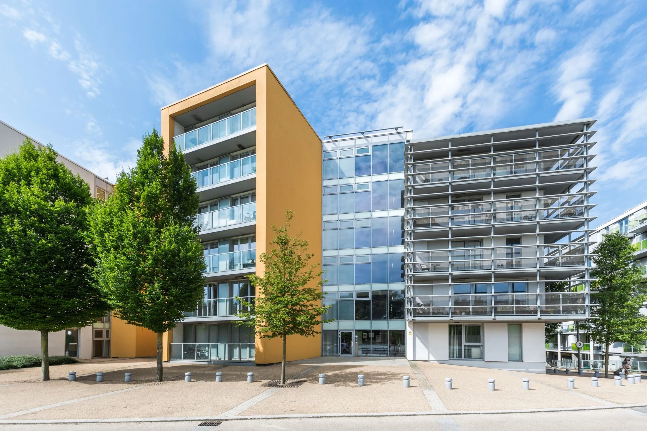 Flat New River Avenue in Greater London
