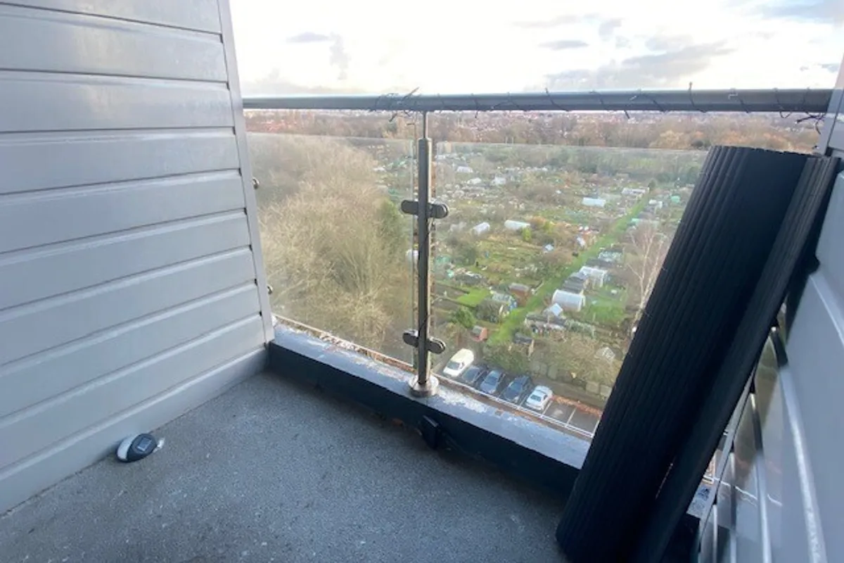 Flat Greenbank Lane in Liverpool