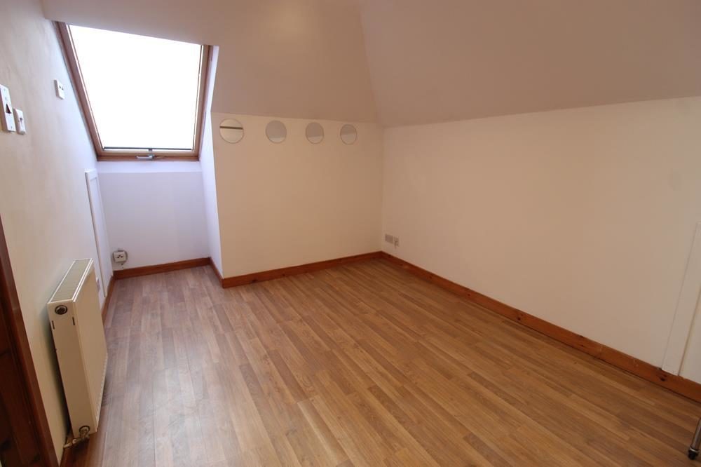 Flat Greenburn Drive in Aberdeen City