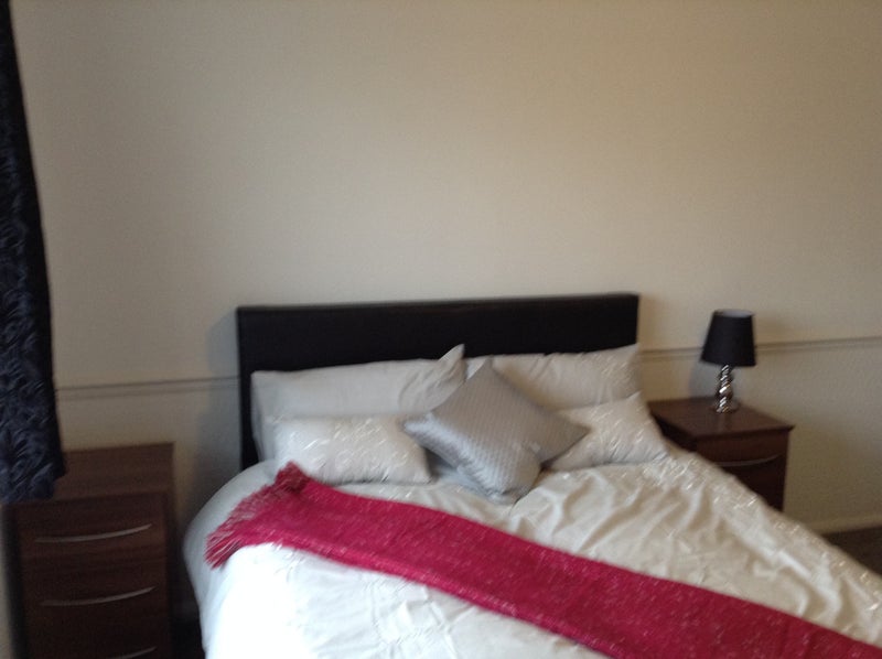 Room Hatherell Road in Warwick