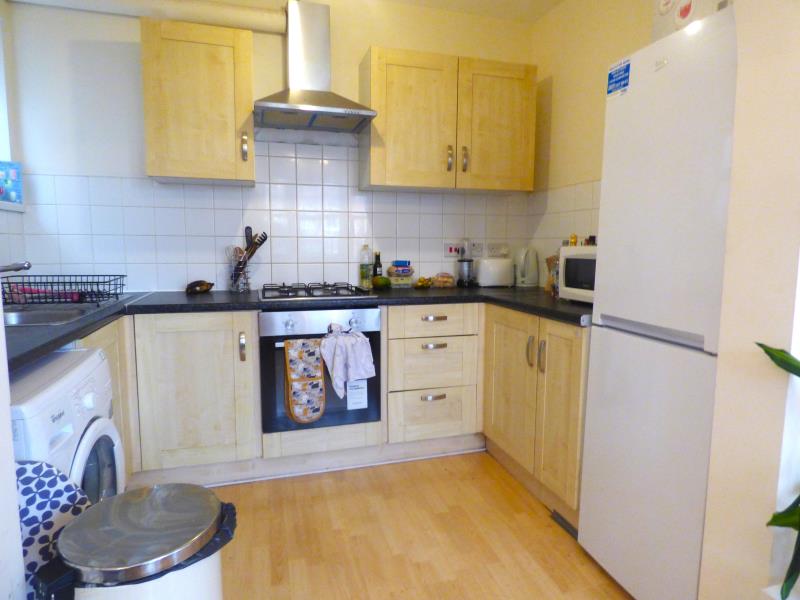 Flat Thornton Avenue in Greater London