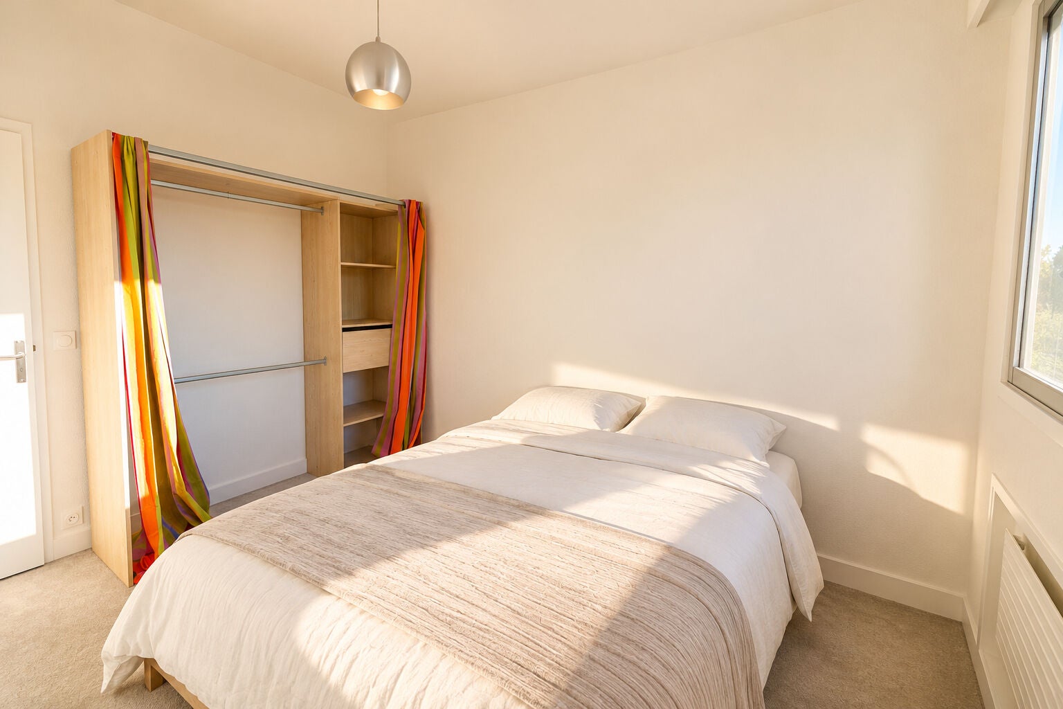 Flat Rue Adrien Descombes in Le Pecq