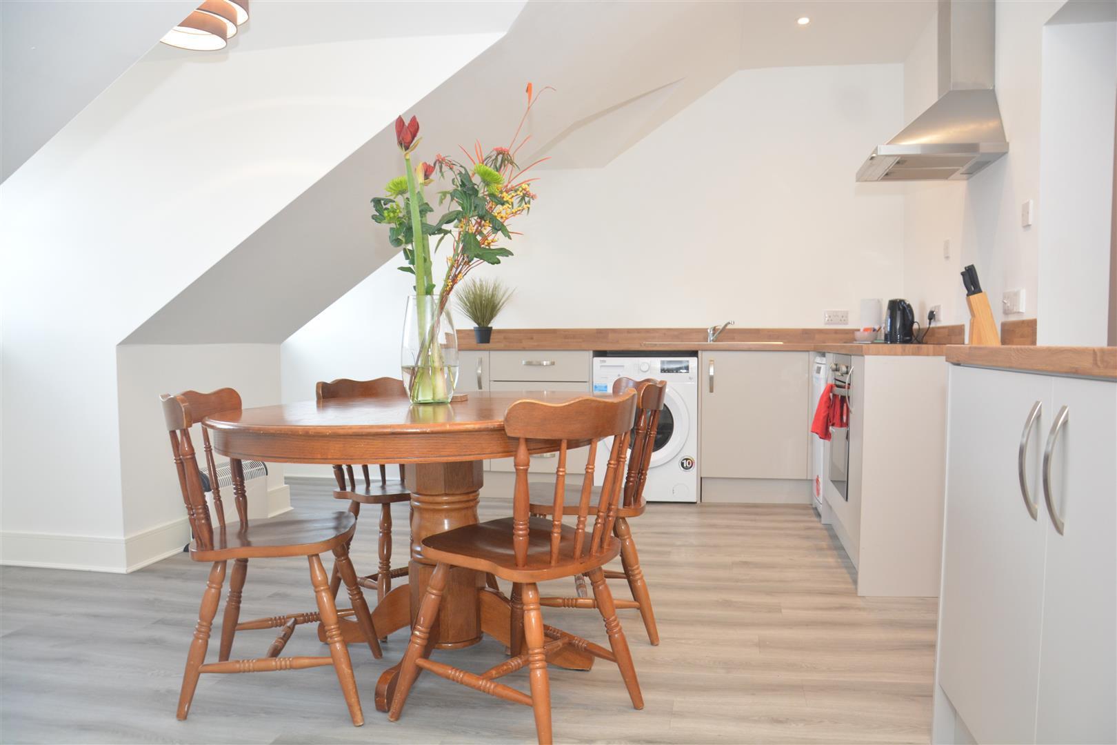 Flat Biddick's Court in St. Austell