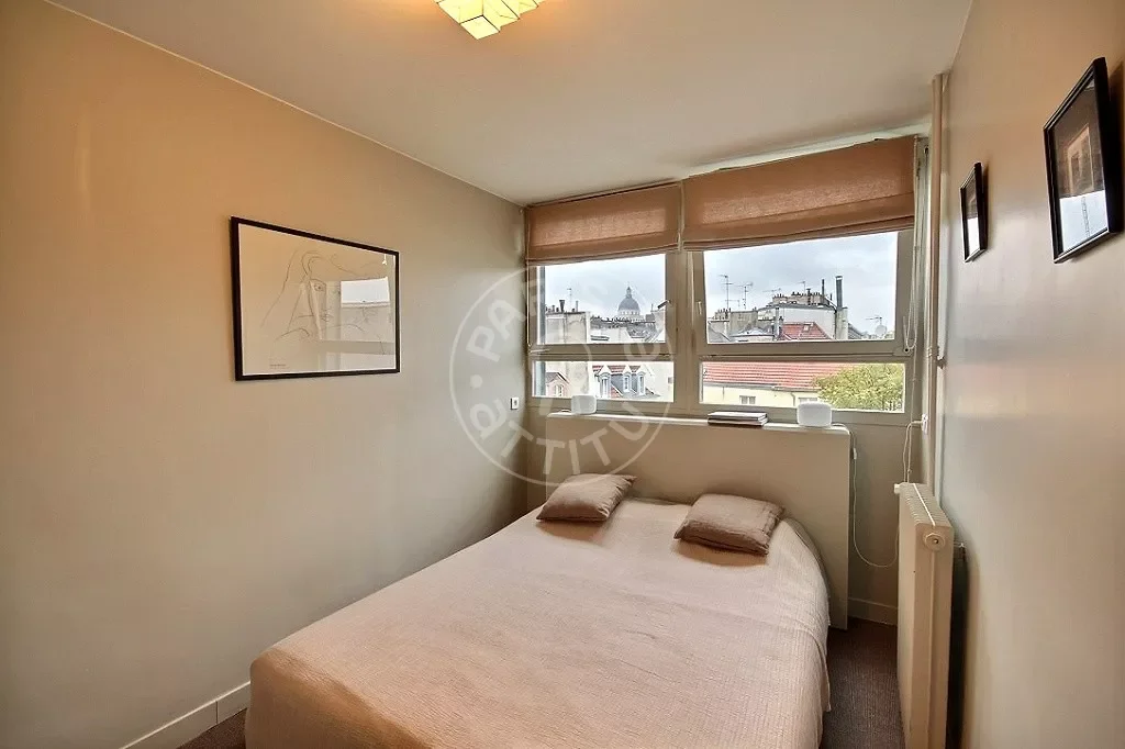 Flat Rue de l'Épée de Bois in Paris