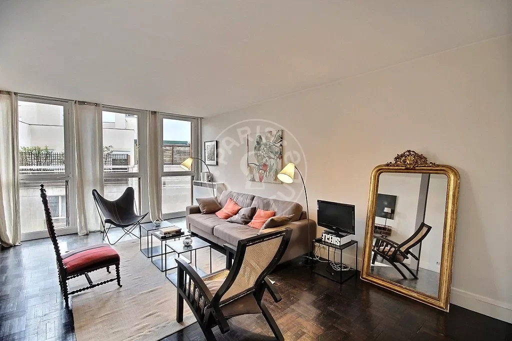 Flat Rue de l'Épée de Bois in Paris