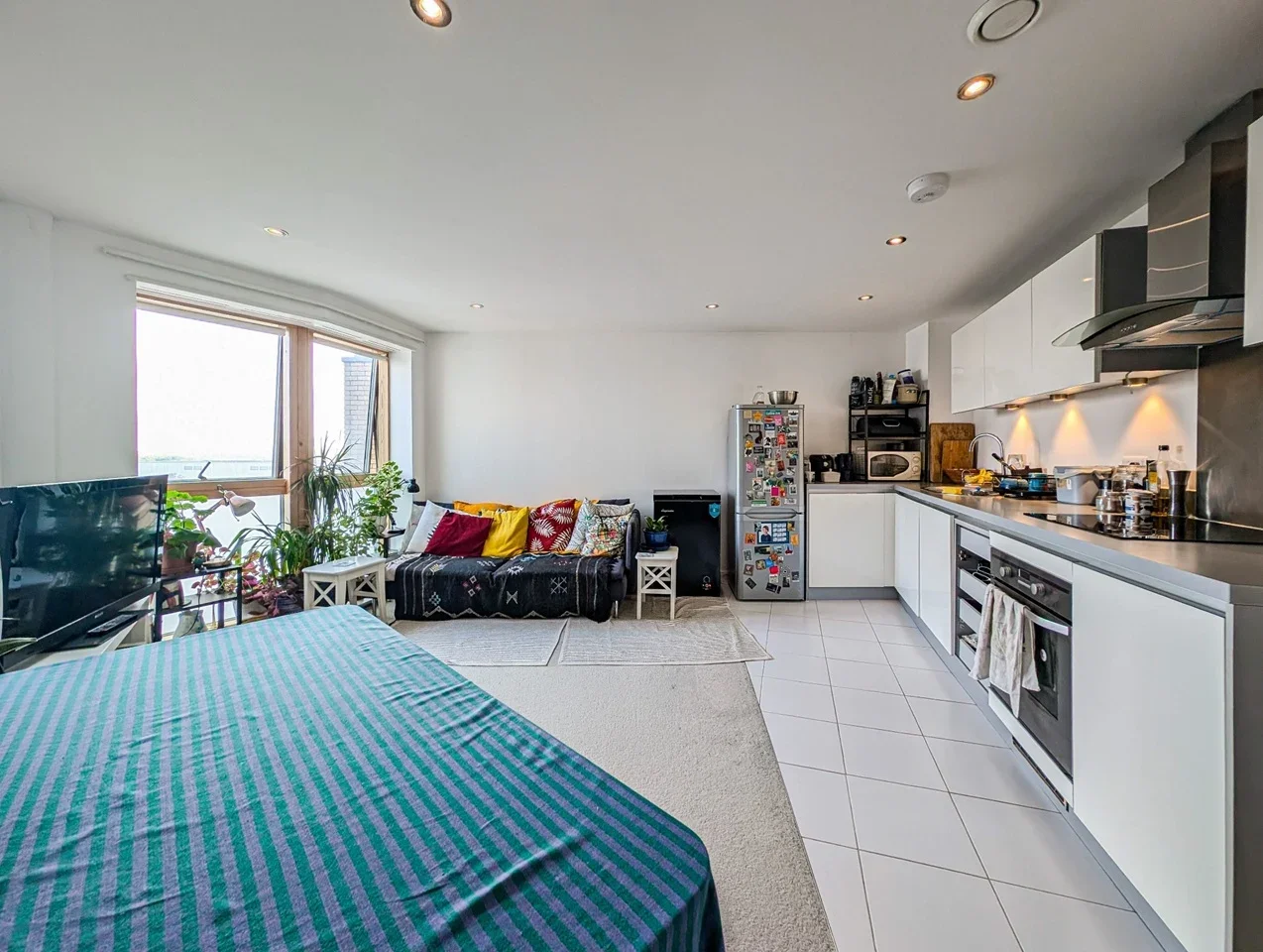 Flat Rectory Road in Greater London