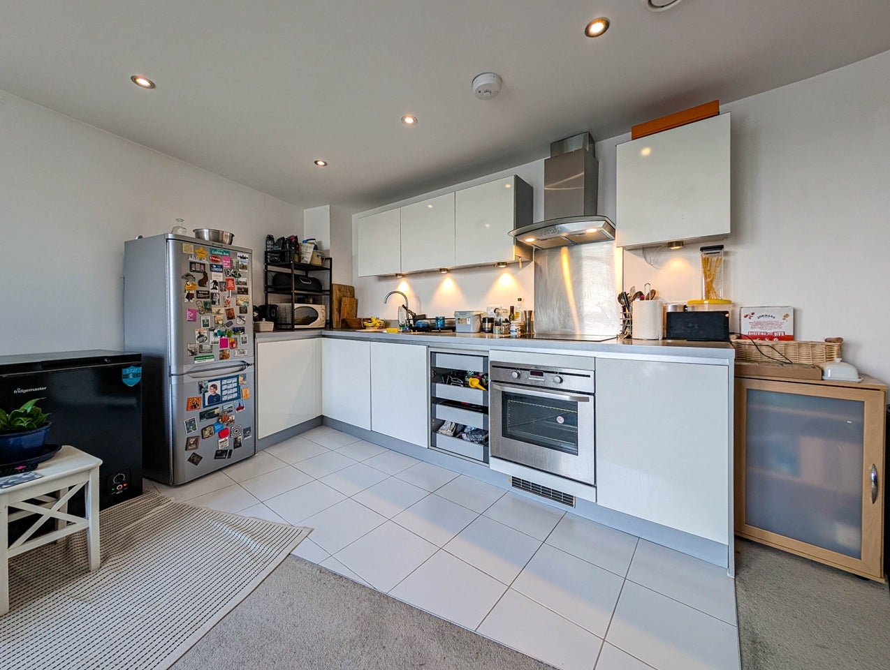 Flat Rectory Road in Greater London