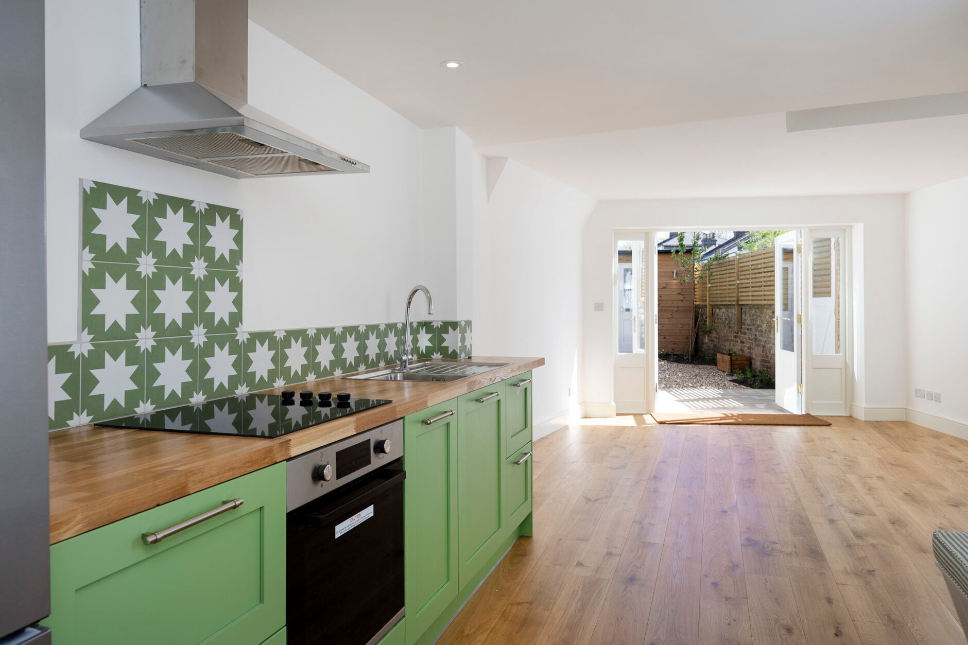 House Findon Road in Greater London