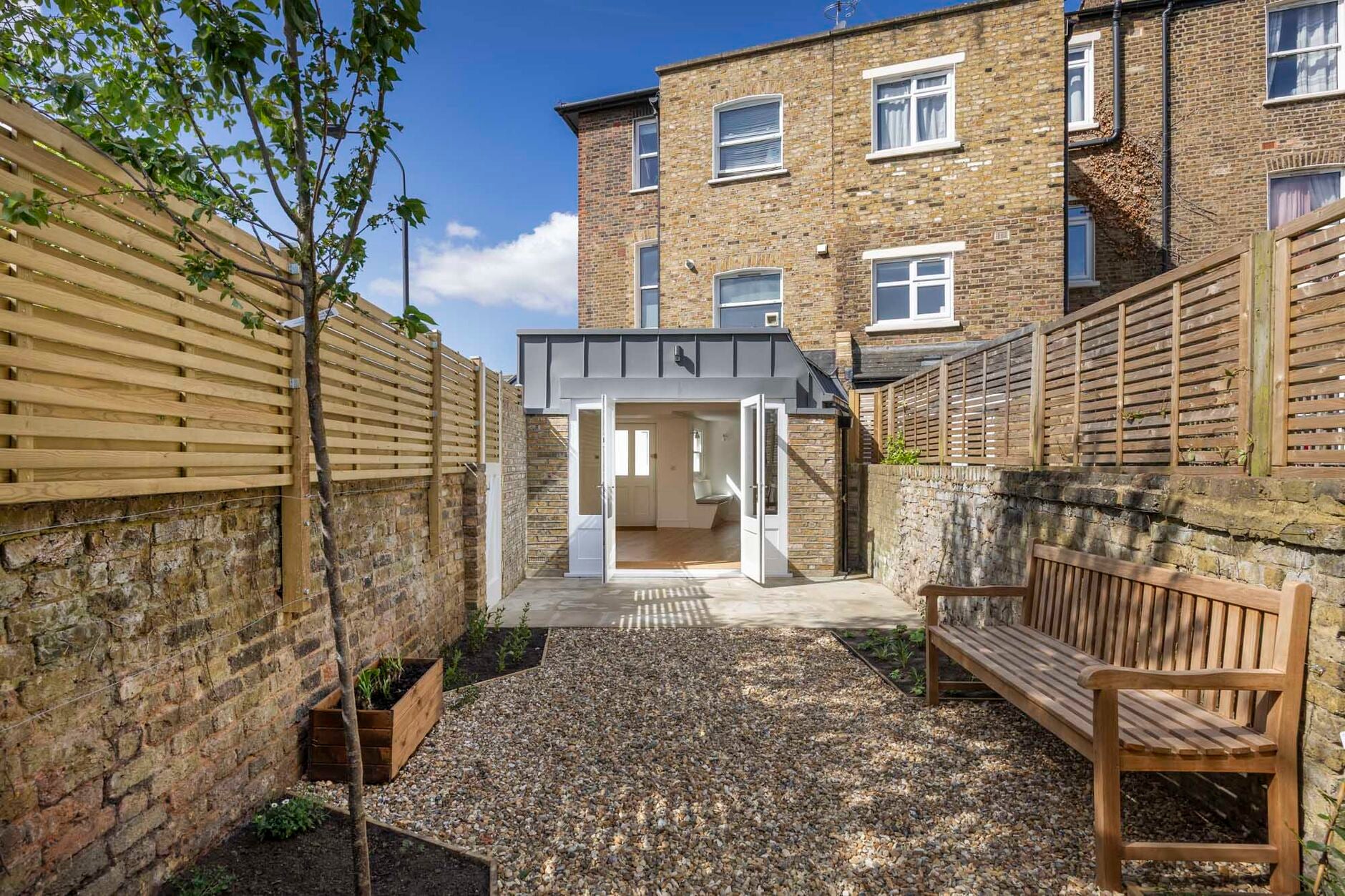 House Findon Road in Greater London