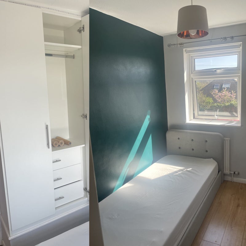 Room Boyn Hill Road in Maidenhead