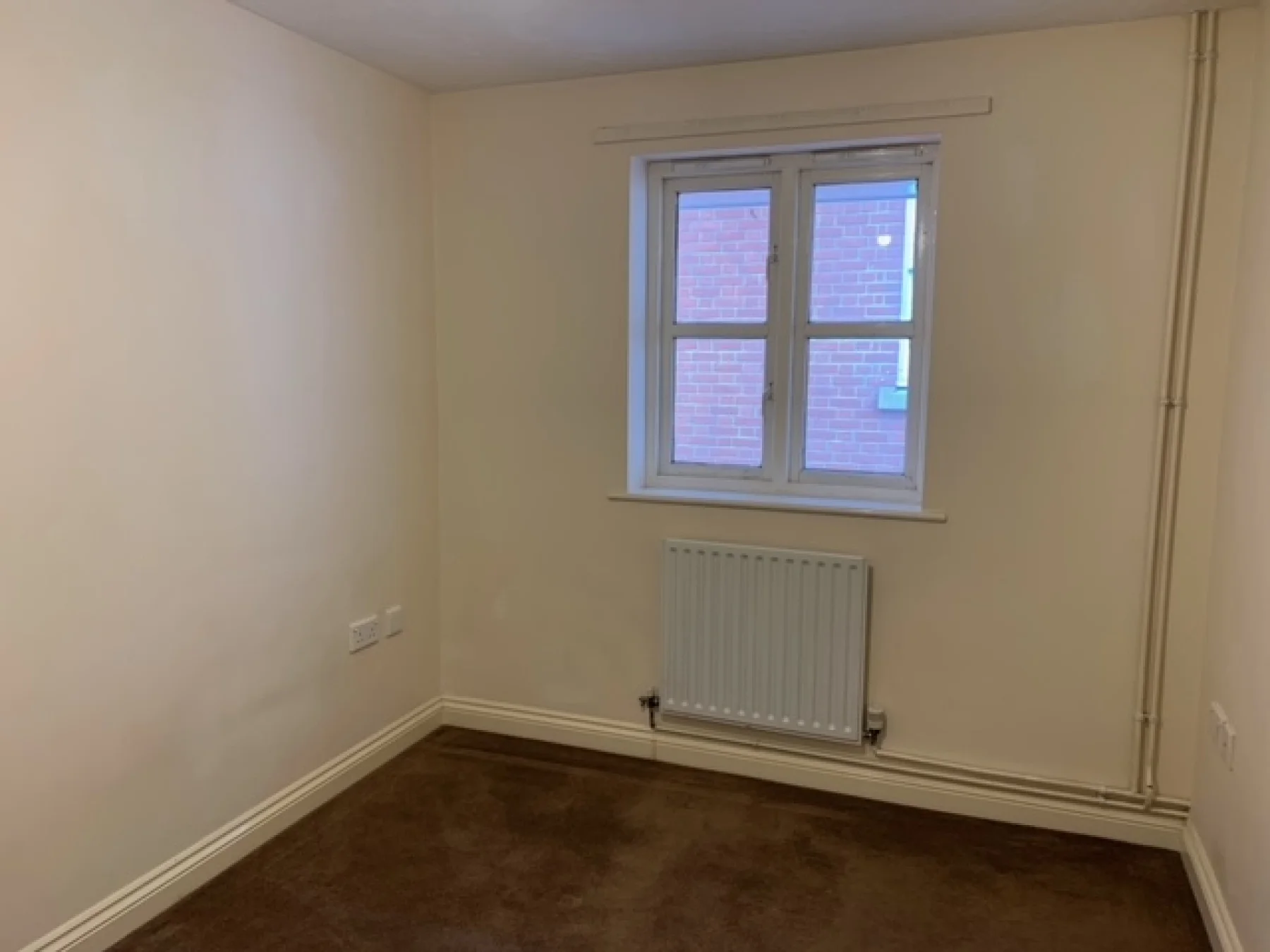 Flat Swan Lane in Winchester