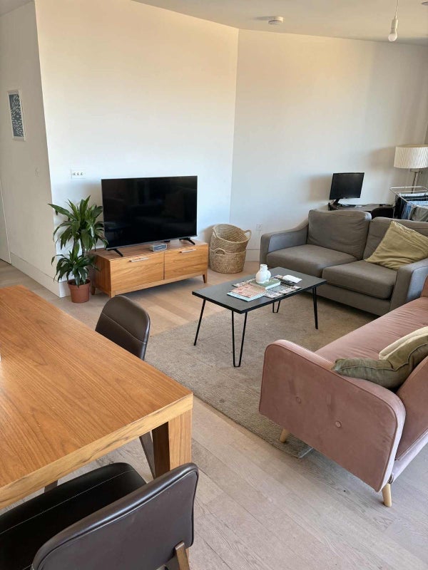 Room Colville Street in Greater London