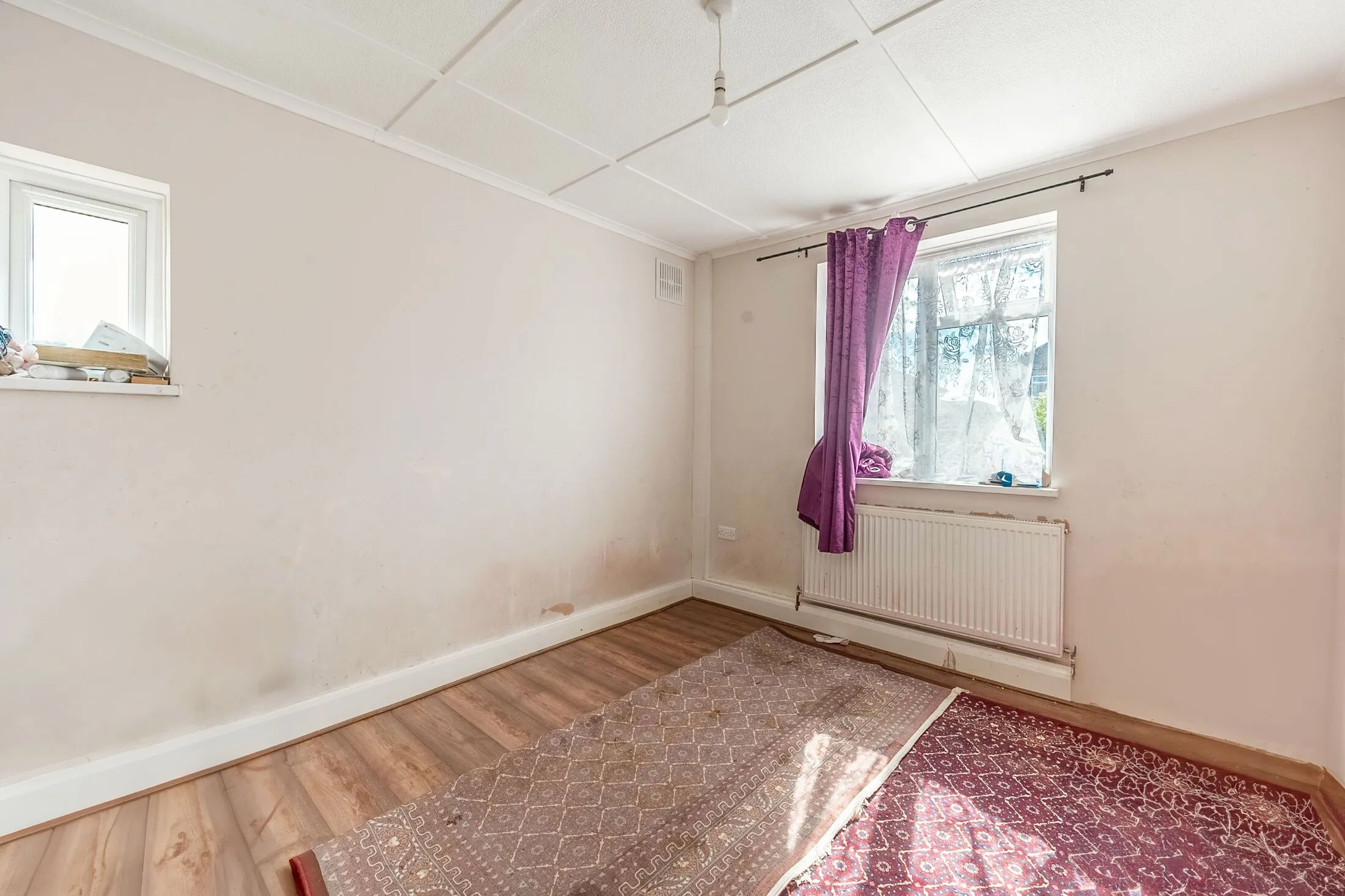 House Sandymount Avenue in Greater London
