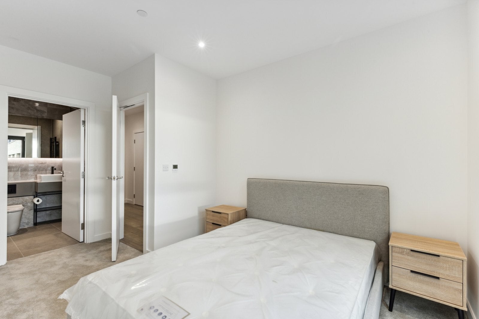 Flat Williamson Road in Greater London