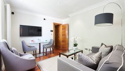 Flat Kensington Gardens Square in City of Westminster
