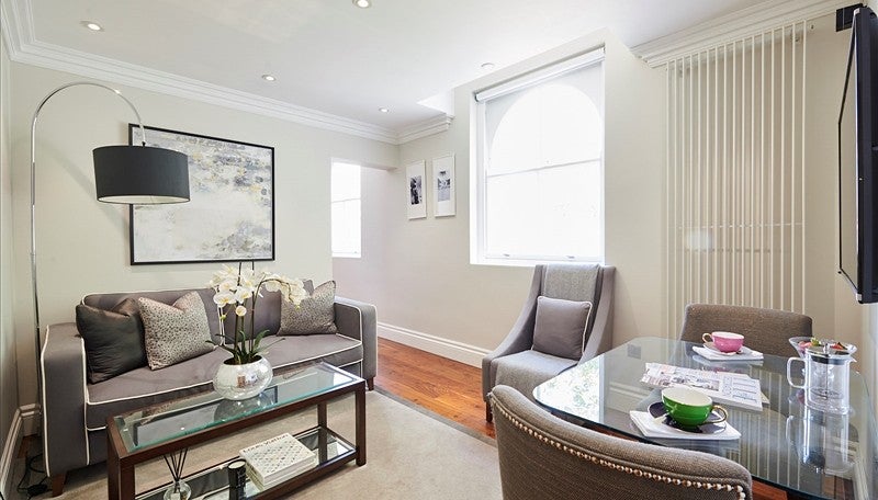 Flat Kensington Gardens Square in City of Westminster