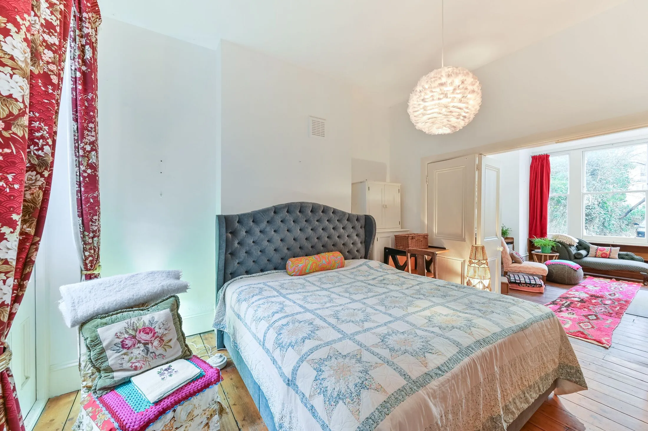 Flat Leander Road in Greater London