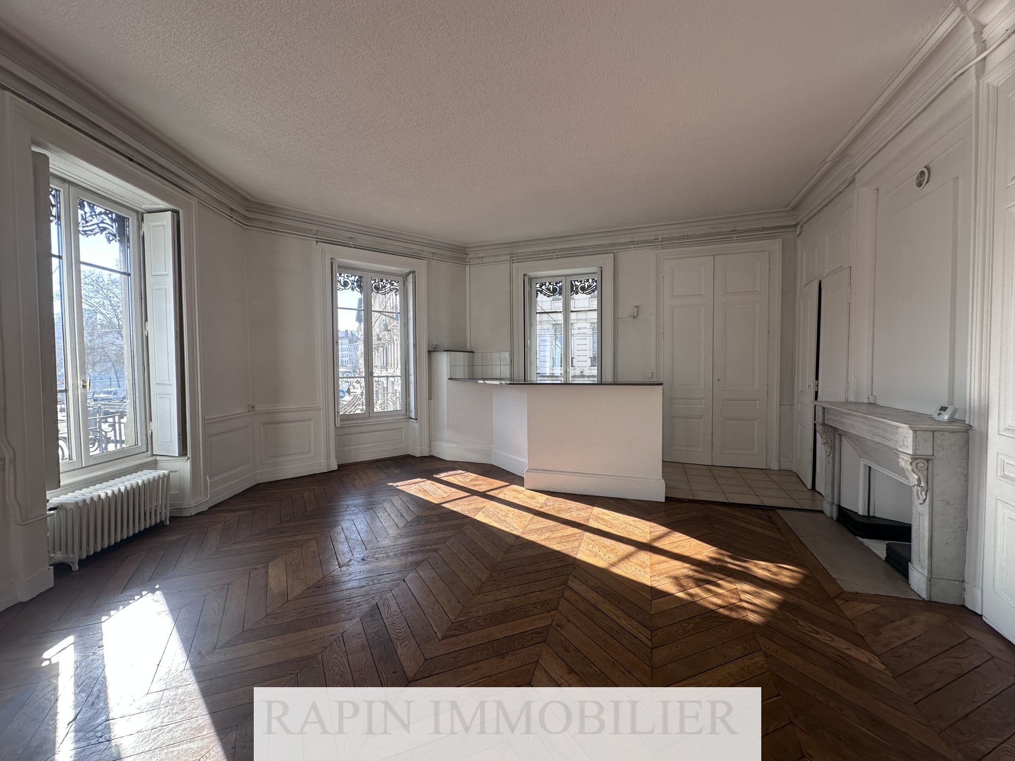 Flat Rue du Bas de Loyasse in Lyon