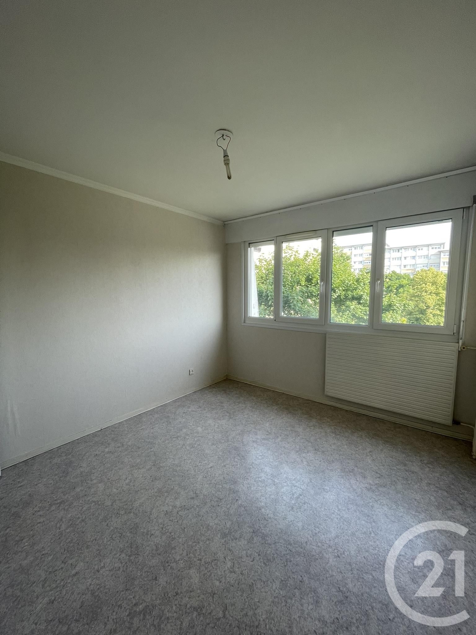 Flat Boulevard de Guyenne in Metz