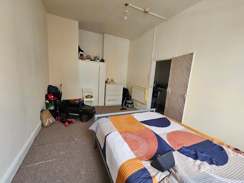 Flat West Street in Southport