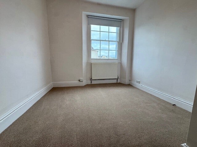 Flat Frederick Place in Bristol