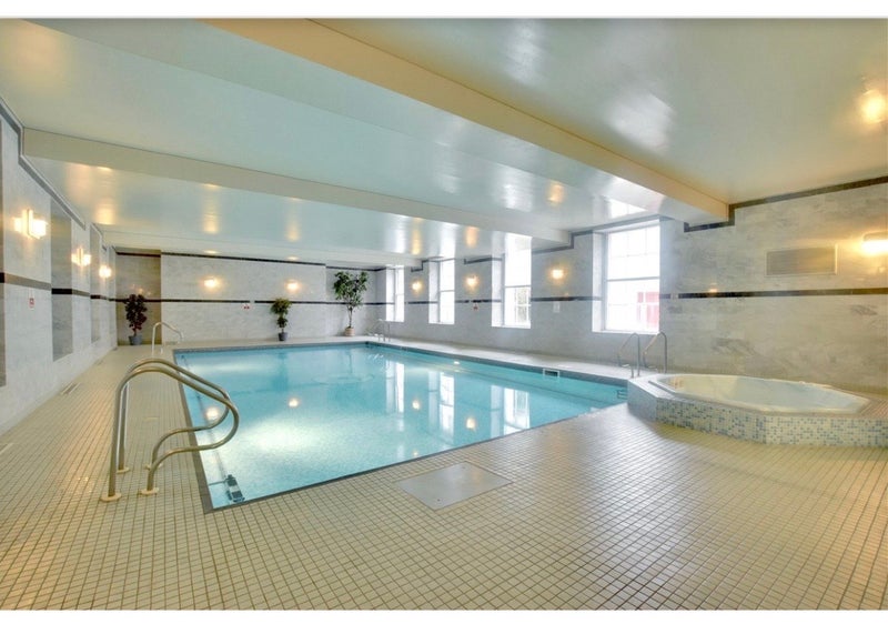 Room Kimber Road in Greater London