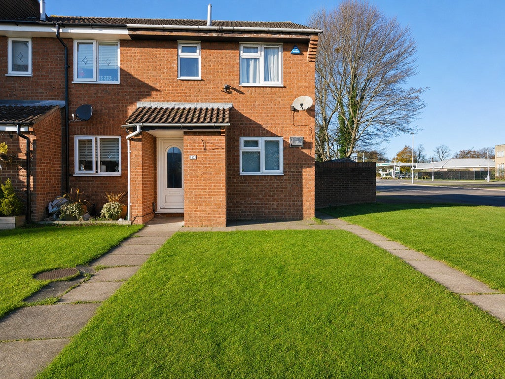 House Tanglewood Close in Greater London