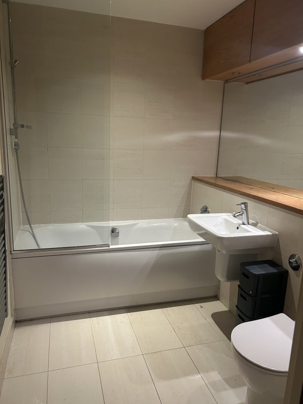Room Kelso Place in Manchester
